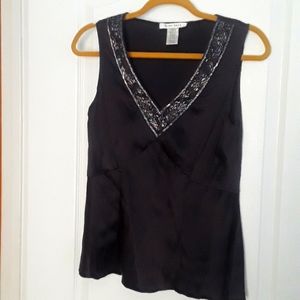 Nine West women's Top Size 6  Dark Wine